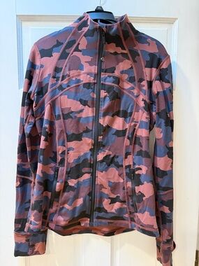 Lululemon Camo Zip-Front Active Jacket in burgundy,black and blue